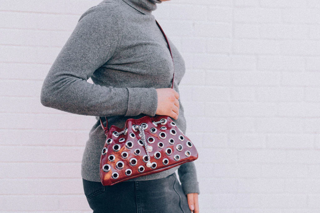 MINI GROMET BAG-BLACK - Image 5