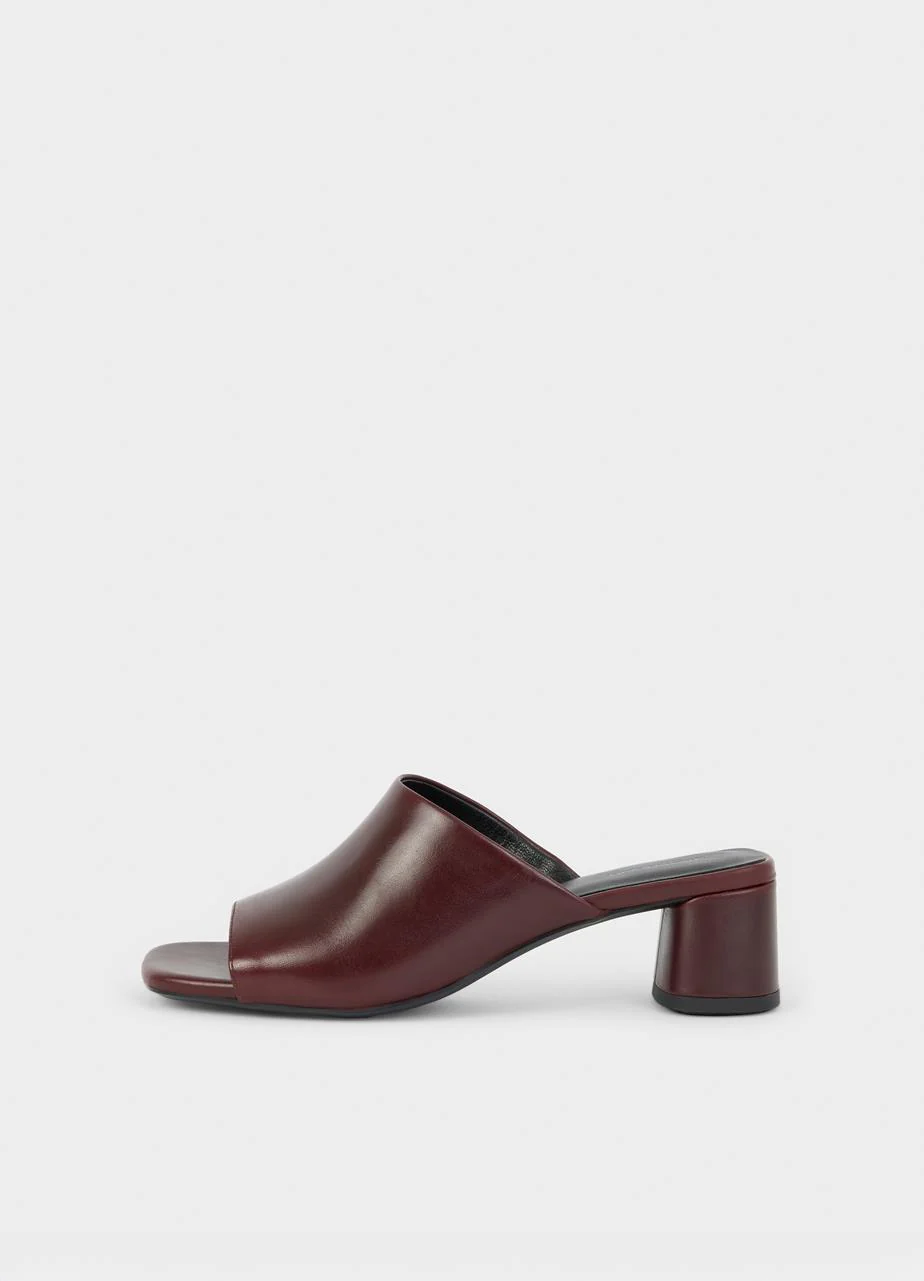 VAGABOND PIPER IN CHERRY RED - Image 4