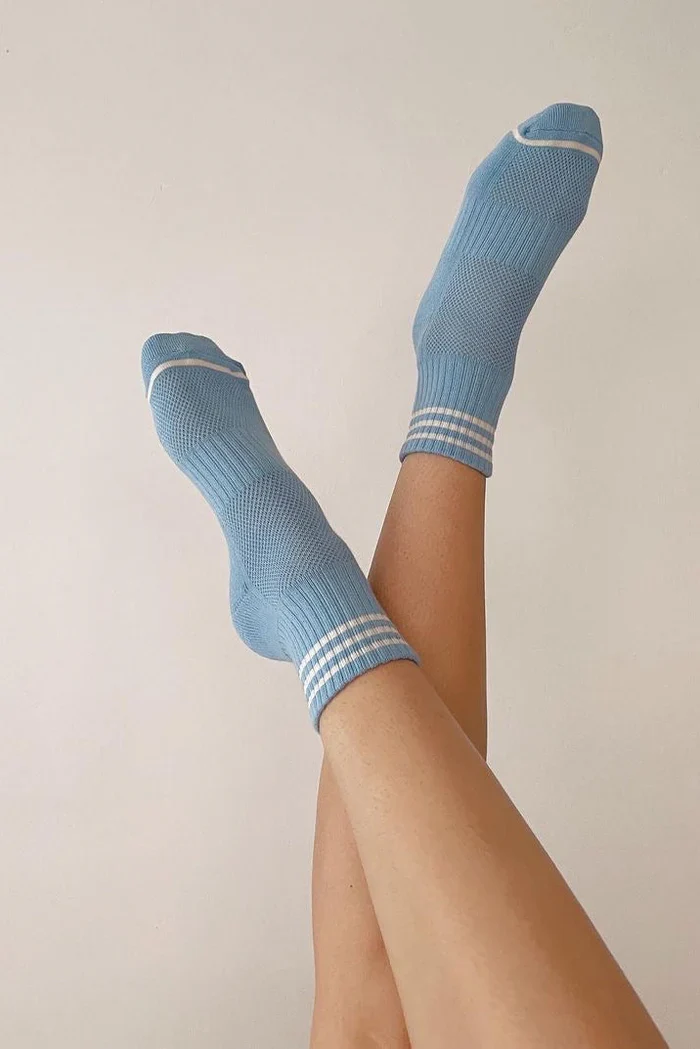 LE BON SHOPPE GIRLFRIEND SOCKS PARISIAN BLUE - Image 4