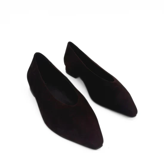AMIE RAFA REILY POINTED TOE FLAT BROWN SUEDE - Image 2