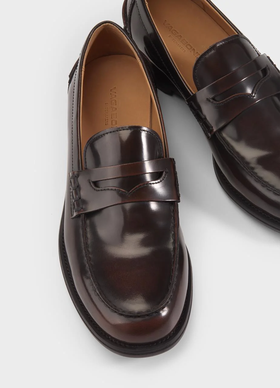 VAGABOND STEVEN LOAFER- BRANDY POLISHED LEATHER - Image 2